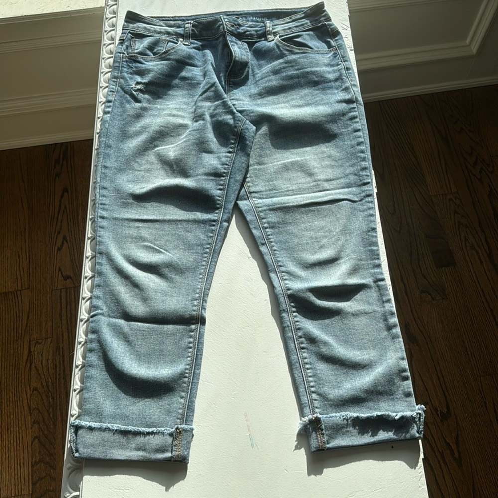 Natural Reflections Comfort Stretch Blue Jeans size 8 from Bass Pro Shops